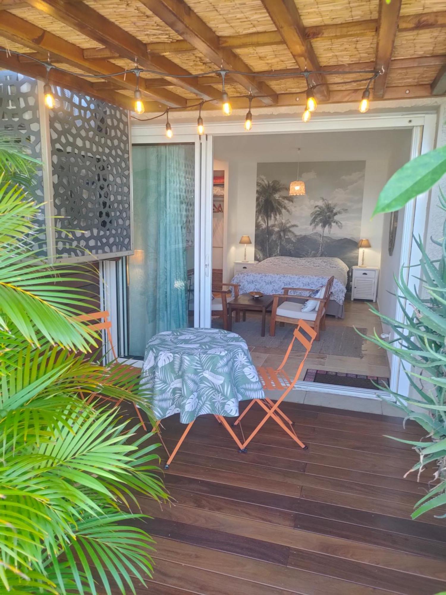 Au Claire De L'Eau Apartment Saint-Leu Ngoại thất bức ảnh